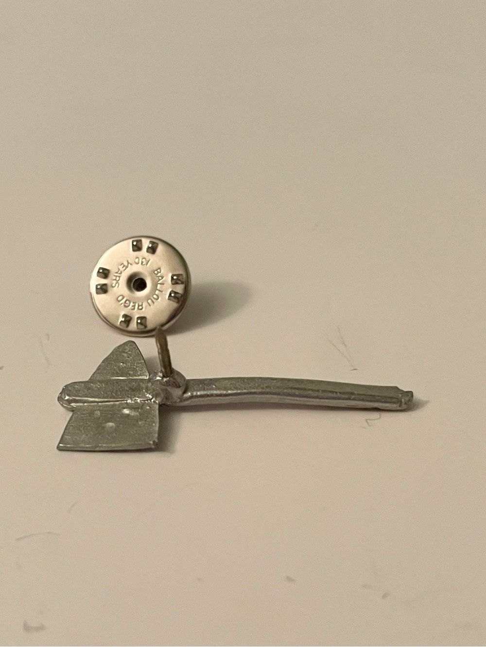 Vintage Silver Tone Metal Tomahawk Hatchet Brooch Pin - Picture 10 of 13